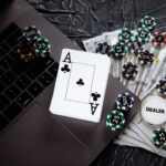 Make Money by Playing Online Casino