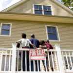 Advantages and Disadvantages of Buying a Foreclosed Property