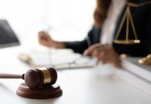 8 Common Mistakes to Avoid When Choosing a Criminal Defense Attorney